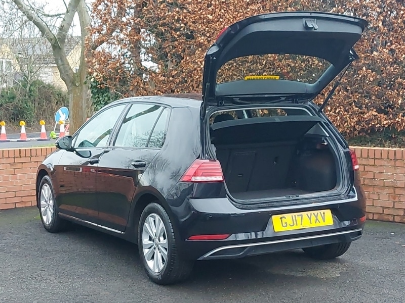 Used Volkswagen Golf 2017 for sale - 76983045: Photo 18