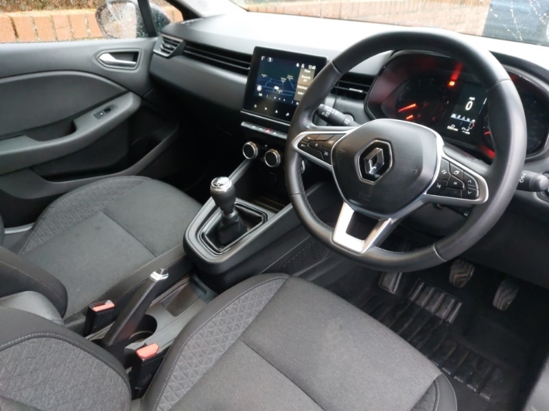 Used Renault Clio 2021 for sale - 77293836: Photo 14