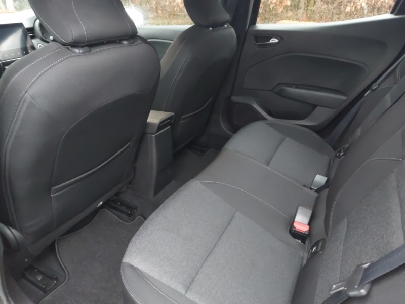 Used Renault Clio 2021 for sale - 77293836: Photo 6