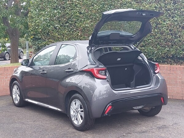 Used Mazda Mazda2 HYBRID 2023 for sale - 76058688: Photo 18