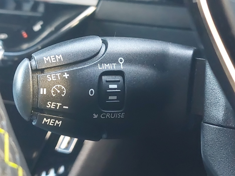 Used Peugeot 2008 2022 for sale - 77234773: Photo 19