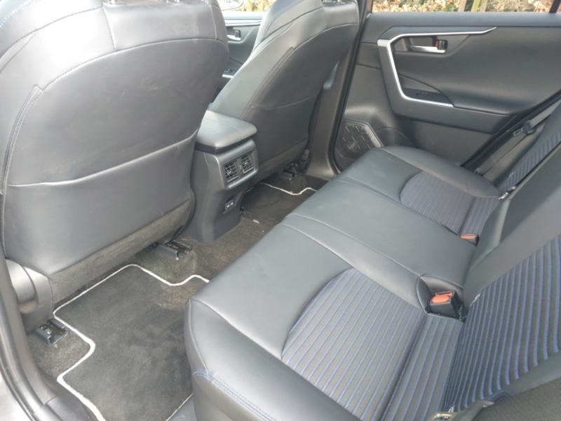 Used Toyota RAV4 2023 for sale - 77956437: Photo 6