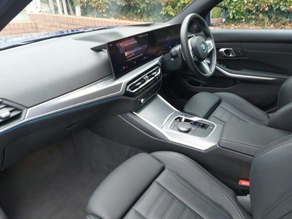 Used BMW 3 Series 2024 for sale - 76145604: Photo 5