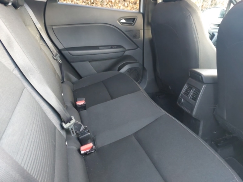 Used Renault Captur 2021 for sale - 76736938: Photo 13