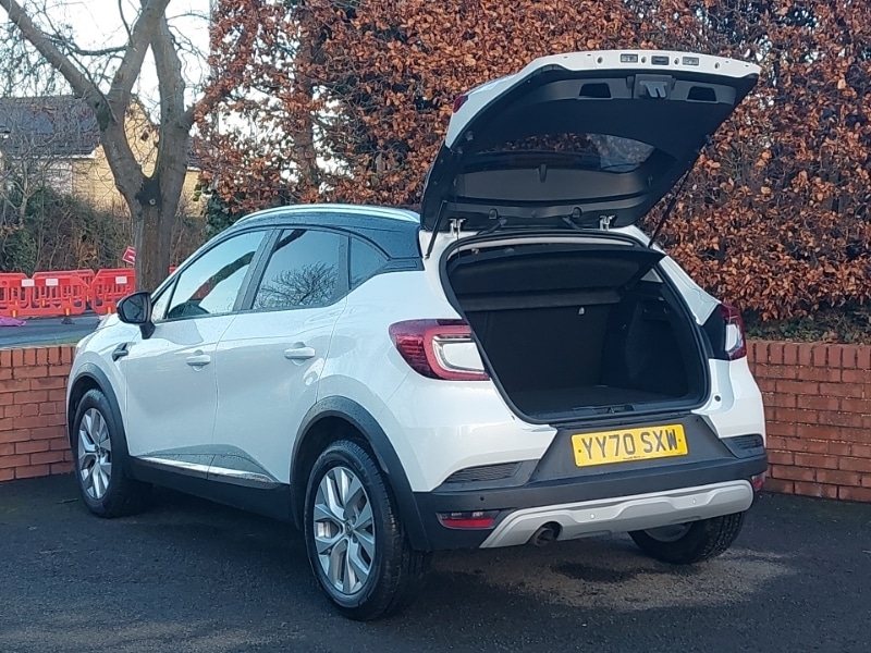 Used Renault Captur 2021 for sale - 76736938: Photo 18