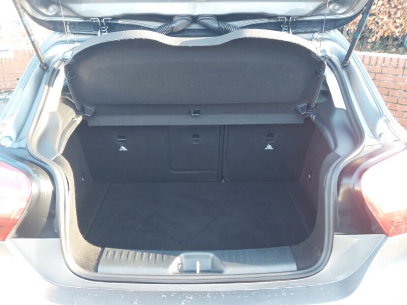 Used Mercedes-Benz A-Class 2017 for sale - 76683505: Photo 8