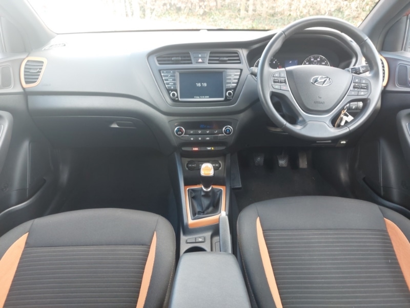 Used Hyundai i20 2016 for sale - 78202751: Photo 2