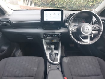 Used Mazda Mazda2 HYBRID 2024 for sale - 76199496: Photo 2
