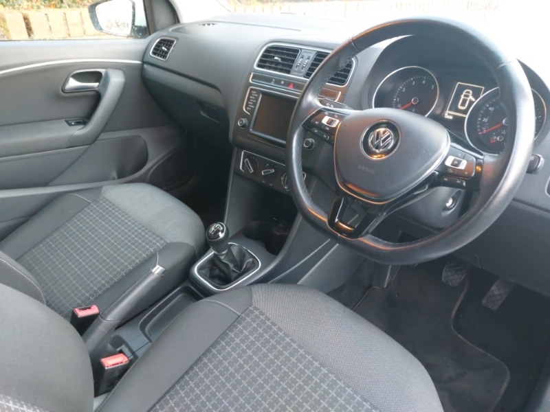 Used Volkswagen Polo 2016 for sale - 76741746: Photo 14