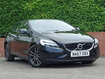 Used Volvo V40 2017 for sale - 78757108: Photo