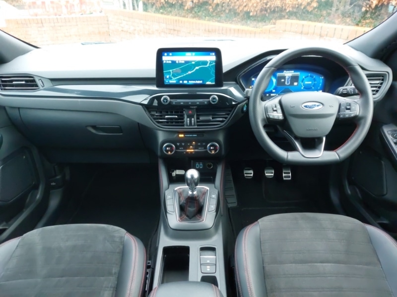 Used Ford Kuga 2021 for sale - 76834159: Photo 2