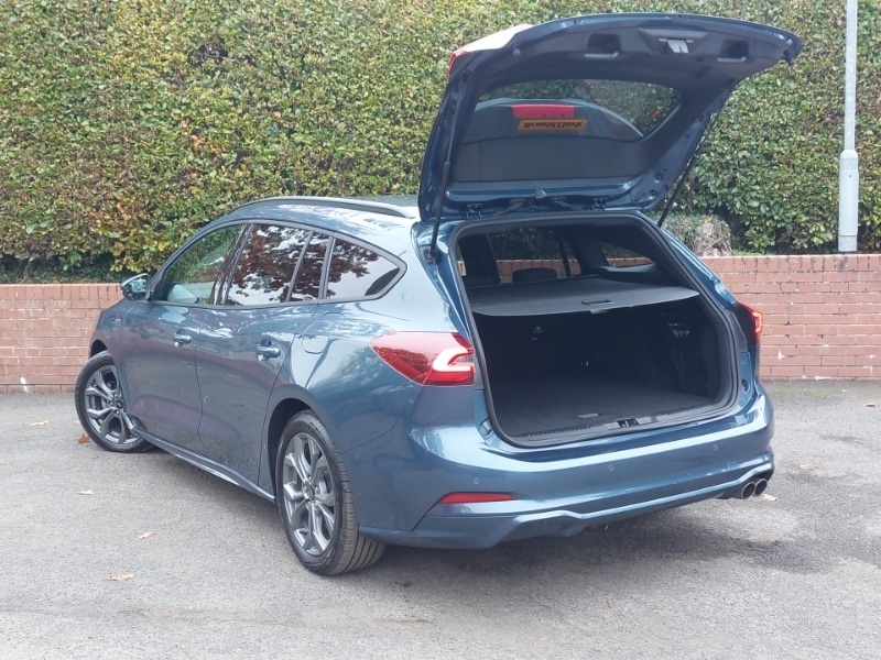 Used Ford Focus 2023 for sale - 76275543: Photo 17