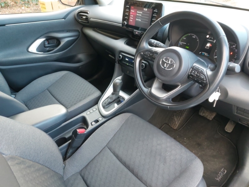 Used Toyota Yaris 2020 for sale - 77189902: Photo 14