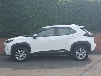 Used Toyota Yaris Cross 2023 for sale - 79597996: Photo