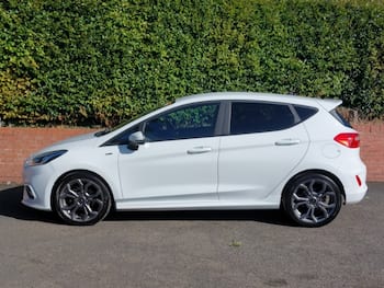 Used Ford Fiesta 2018 for sale - 79813200: Photo