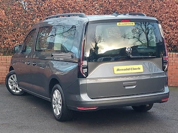Used Volkswagen Caddy Maxi 2022 for sale - 77320000: Photo