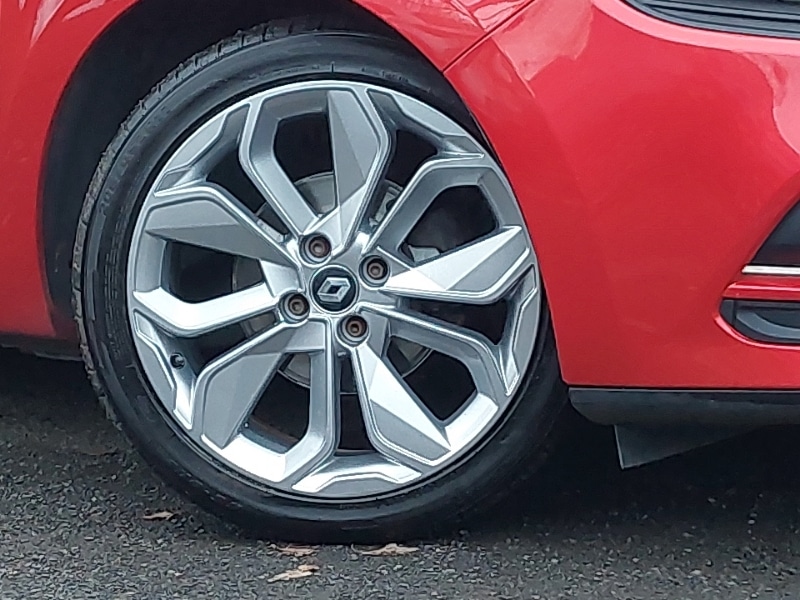 Used Renault Clio 2017 for sale - 76537102: Photo 9