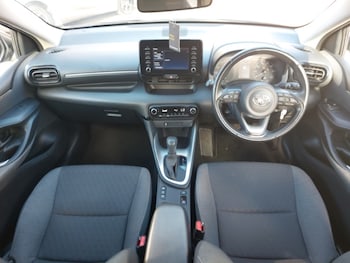 Used Toyota Yaris 2021 for sale - 76221400: Photo 2