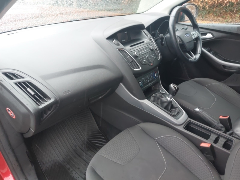 Used Ford Focus 2015 for sale - 78006115: Photo 5