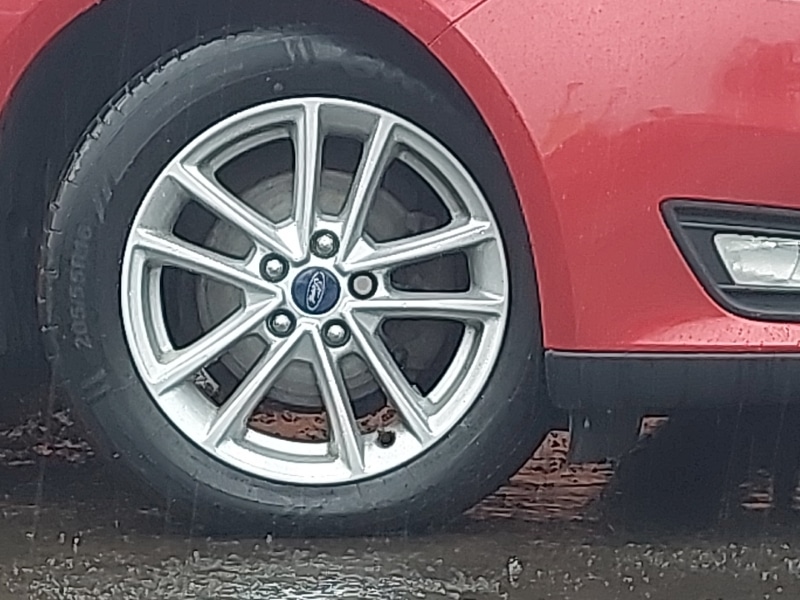 Used Ford Focus 2015 for sale - 78006115: Photo 9