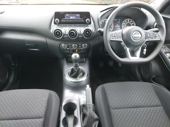 Used Nissan Juke 2023 for sale - 77371207: Photo