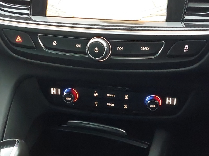 Used Vauxhall Insignia 2018 for sale - 76911890: Photo 11