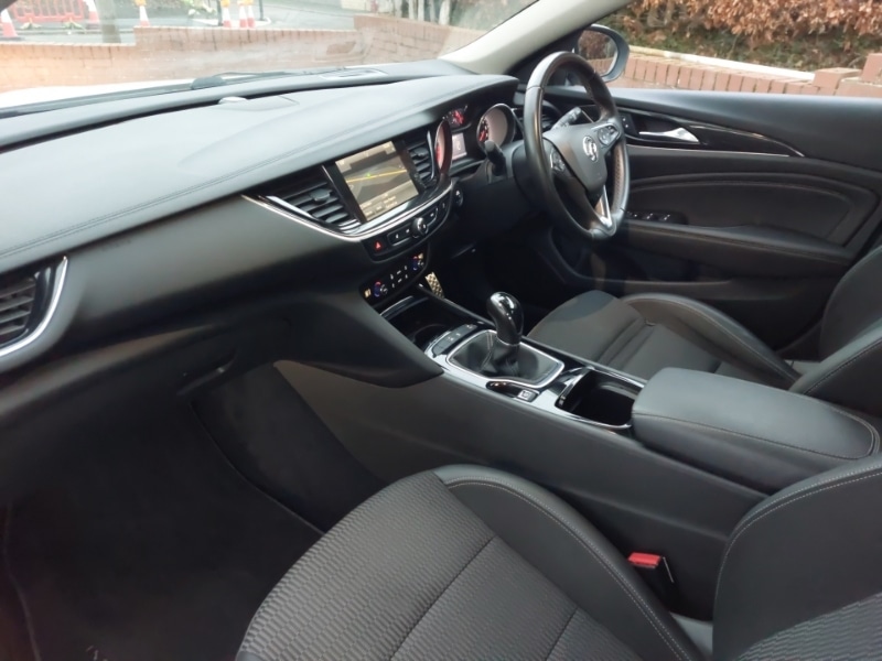 Used Vauxhall Insignia 2018 for sale - 76911890: Photo 5