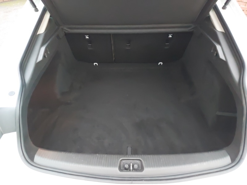 Used Vauxhall Insignia 2018 for sale - 76911890: Photo 8