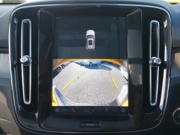 Used Volvo XC40 2024 for sale - 75738032: Photo 10