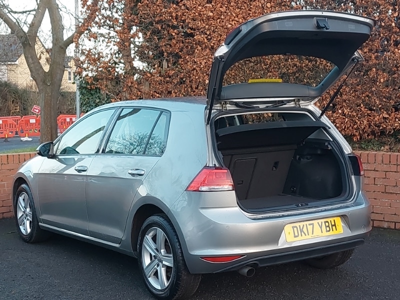 Used Volkswagen Golf 2017 for sale - 76864612: Photo 18