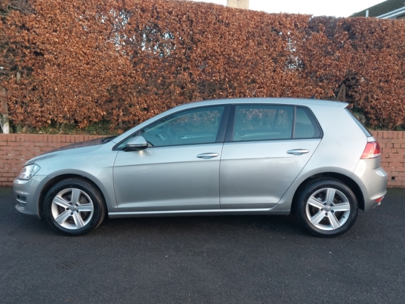 Used Volkswagen Golf 2017 for sale - 76864612: Photo 4