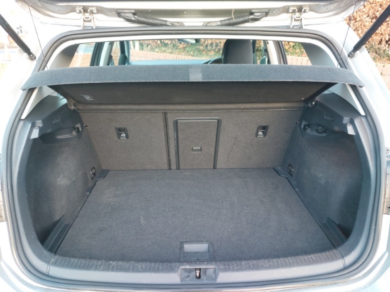 Used Volkswagen Golf 2017 for sale - 76864612: Photo 8