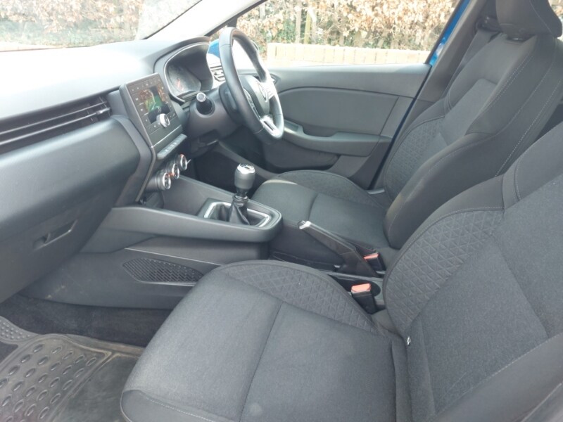 Used Renault Clio 2021 for sale - 77964336: Photo 5