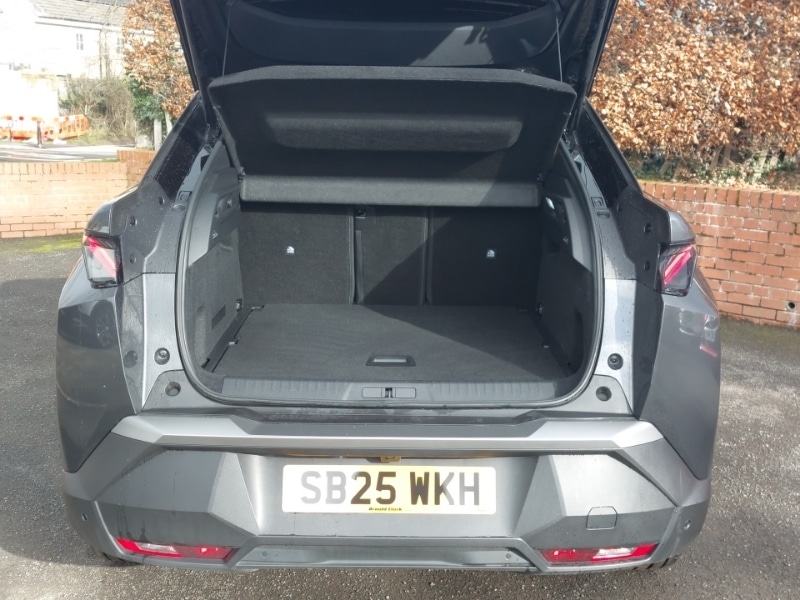 Used Peugeot 3008 2025 for sale - 77652348: Photo 8