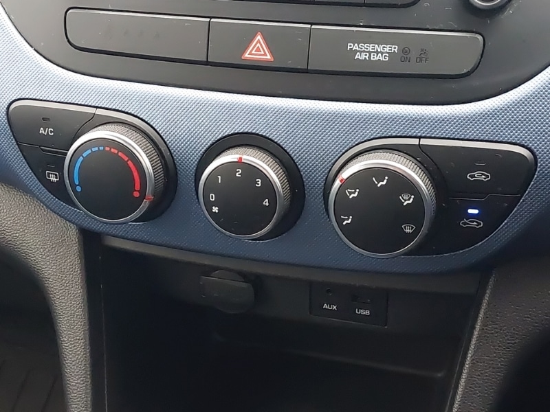 Used Hyundai i10 2016 for sale - 77466208: Photo 11