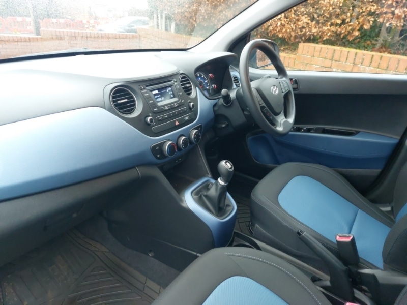 Used Hyundai i10 2016 for sale - 77466208: Photo 5