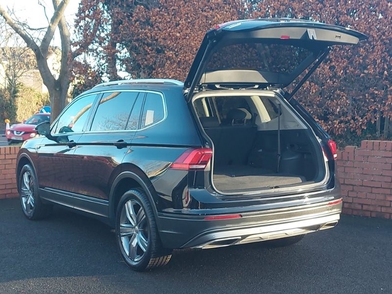Used Volkswagen Tiguan Allspace 2019 for sale - 76893535: Photo 18
