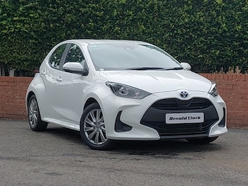 Used Toyota Yaris 2023 for sale - 79253338: Photo