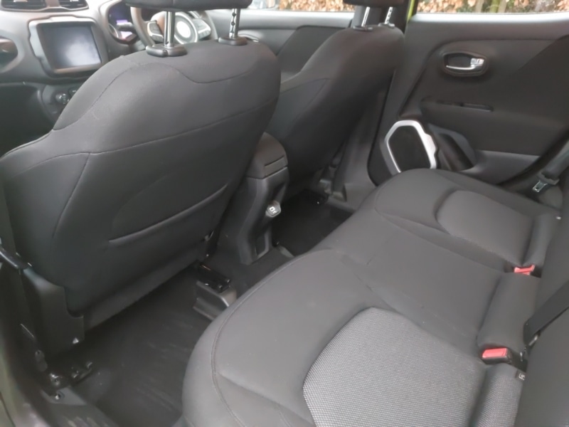 Used Jeep Renegade 2018 for sale - 77585061: Photo 6