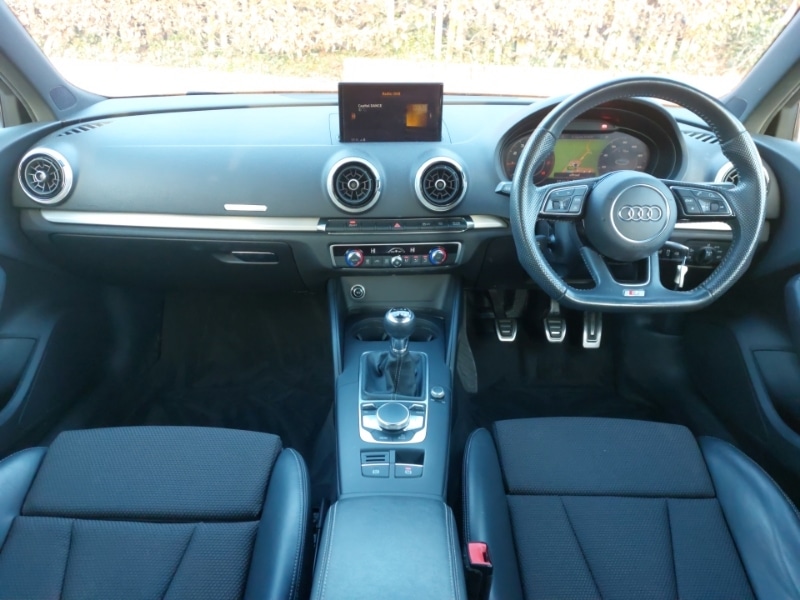 Used Audi A3 2018 for sale - 77837935: Photo 2