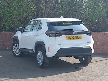 Used Toyota Yaris Cross 2022 for sale - 75964142: Photo