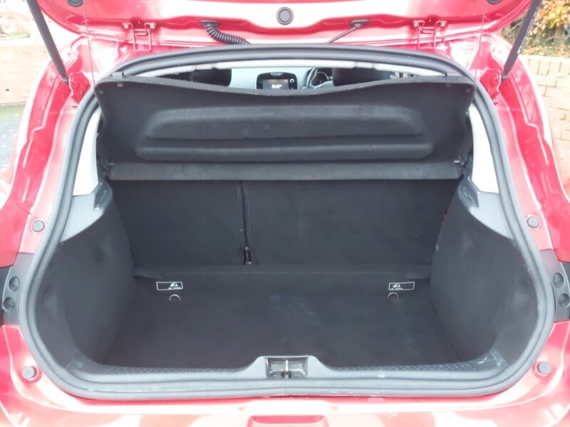 Used Renault Clio 2017 for sale - 77366220: Photo 8