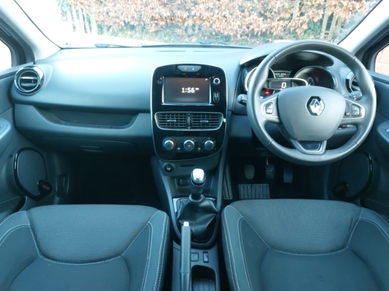 Used Renault Clio 2019 for sale - 77155012: Photo 2
