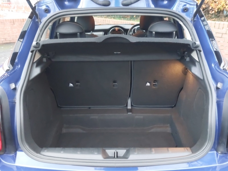 Used MINI Hatch 2019 for sale - 76560586: Photo 8