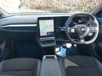 Used Renault Scenic E-Tech 2024 for sale - 78238689: Photo