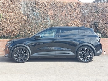 Used Renault Scenic E-Tech 2024 for sale - 78238689: Photo