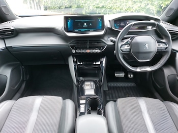 Used Peugeot 2008 2023 for sale - 78621783: Photo