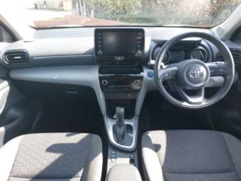 Used Toyota Yaris Cross 2022 for sale - 74520054: Photo