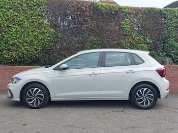 Used Volkswagen Polo 2024 for sale - 78428611: Photo