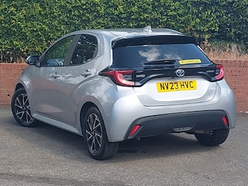 Used Toyota Yaris 2023 for sale - 79310682: Photo
